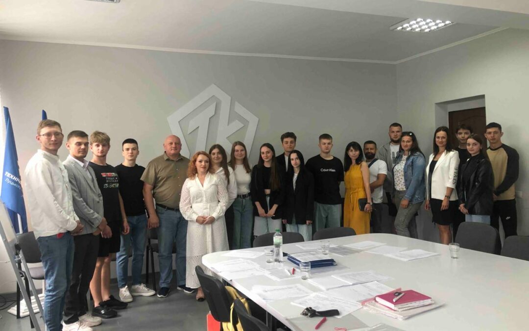 24-27 червня 2024 року у коледжі відбувались кваліфікаційні іспити студентів груп 21 ПТБ спеціальності «Підприємництво торгівля та біржева діяльність» та 32 МДс спеціальності «Менеджмент».